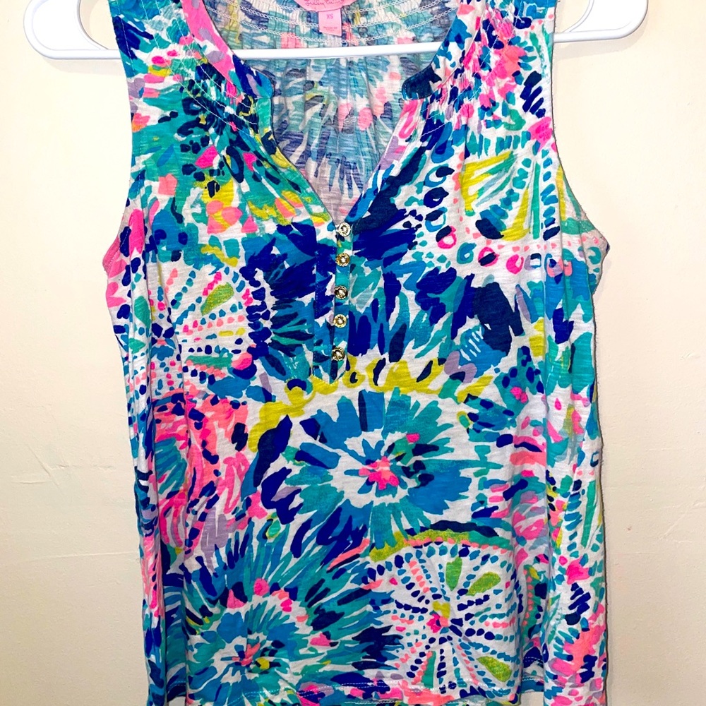 Lily Pulitzer top size xs